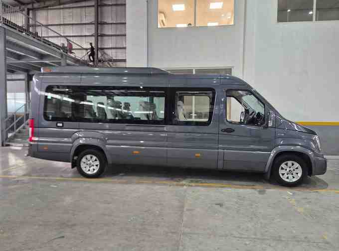 Tempo Traveller Rental in Bangalore for Corporate Team Outings