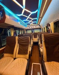 Tempo-traveller-Seats